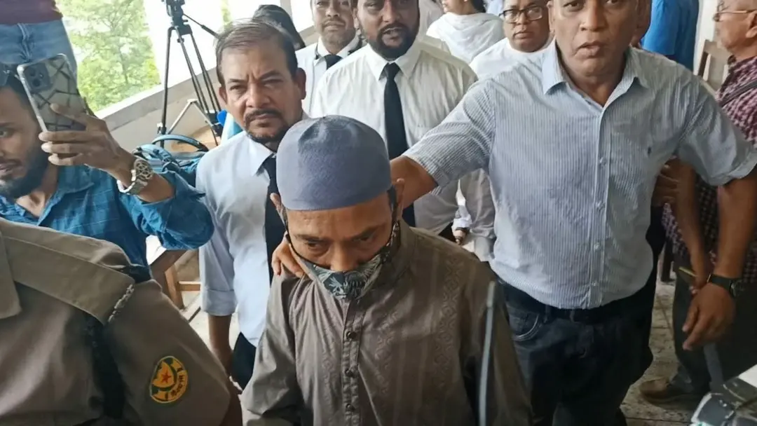 মেয়ের হত্যার রায় শুনতে আদালতে রামিসার বাবা